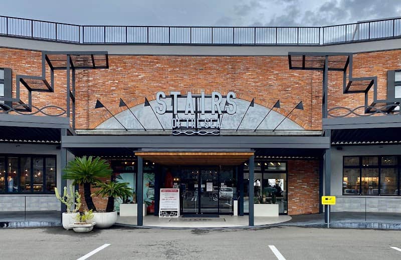 タリーズコーヒー ステアーズオブザシー 金ヶ浜店の店内風景
