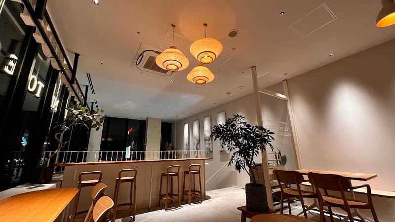 ISLAND STONE COFFEE ROASTERS 宮みらい店の店内風景