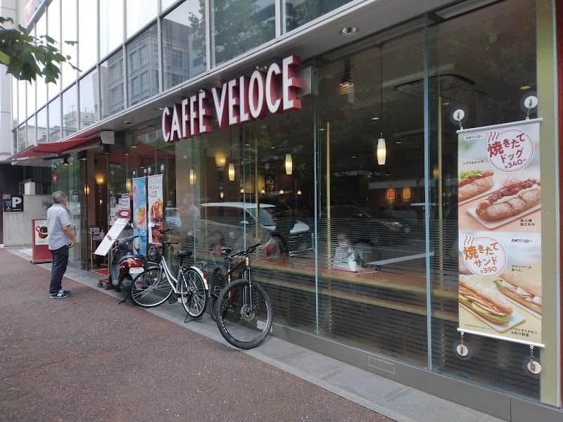 カフェ・ベローチェ 烏丸仏光寺店の店内風景