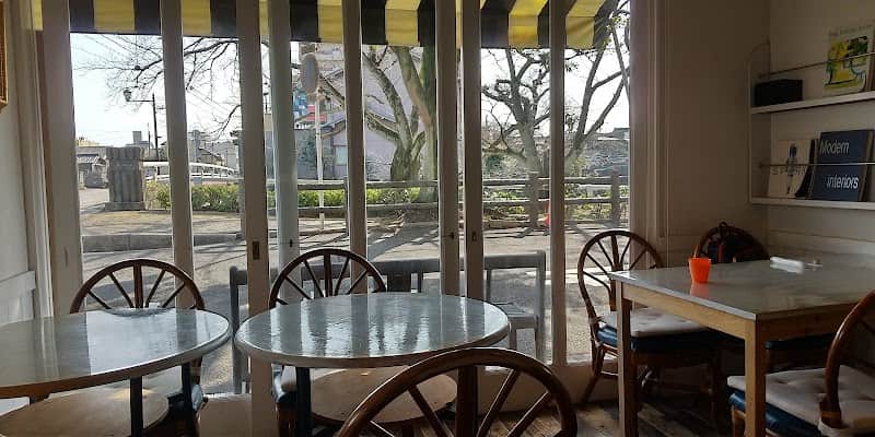 チーズケーキプリンセスの店内風景