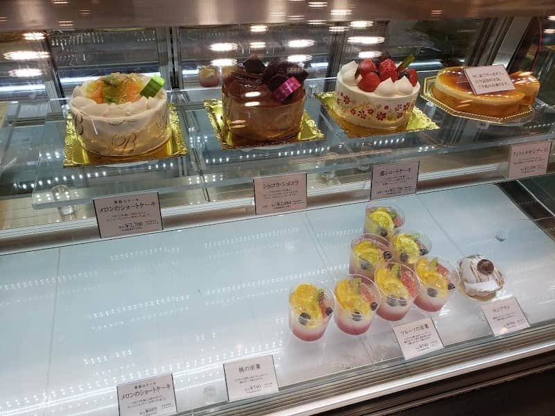 ブールミッシュ ルミネウィング大船店の店内風景