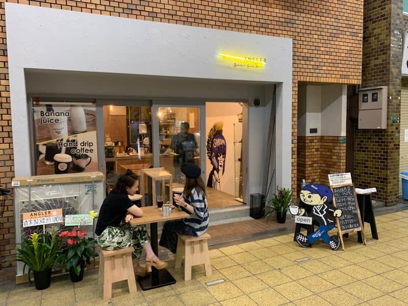 Sameshima Coffee Roastery ANGLER 京橋の店内風景