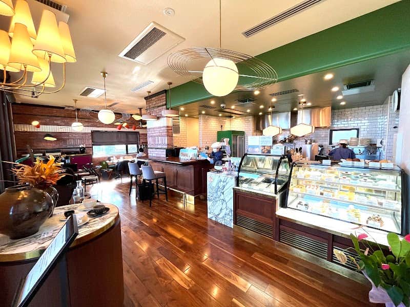 ロンディネッラの店内風景