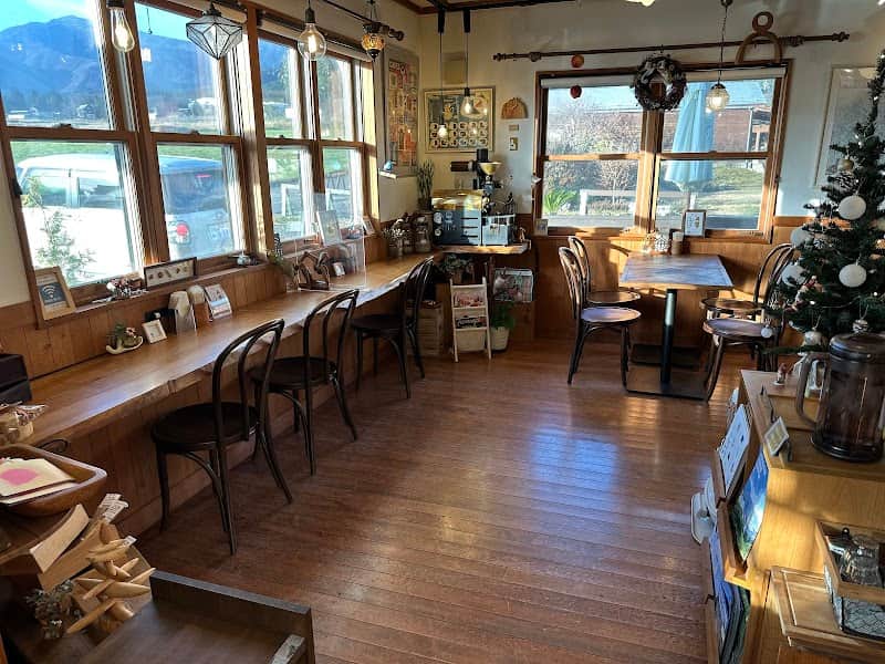 モルゲンロート ベーカリーの店内風景