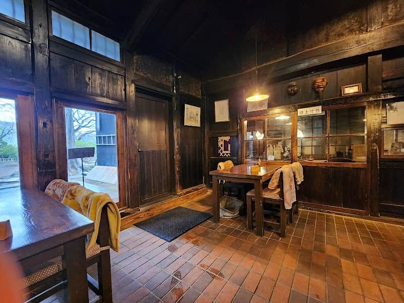 茶房 かやの木の店内風景
