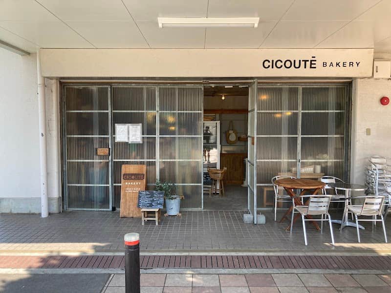 チクテベーカリーの店内風景
