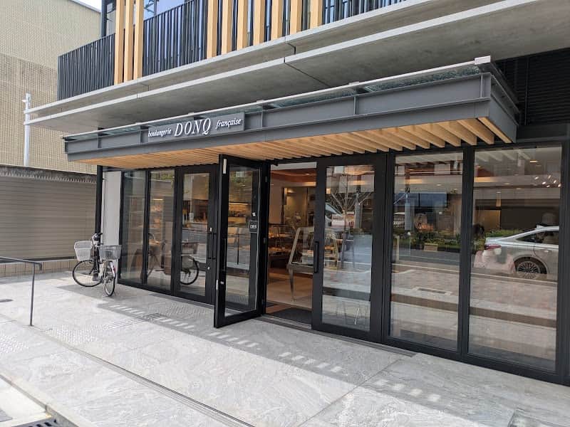 ドンク 北白川店の店内風景