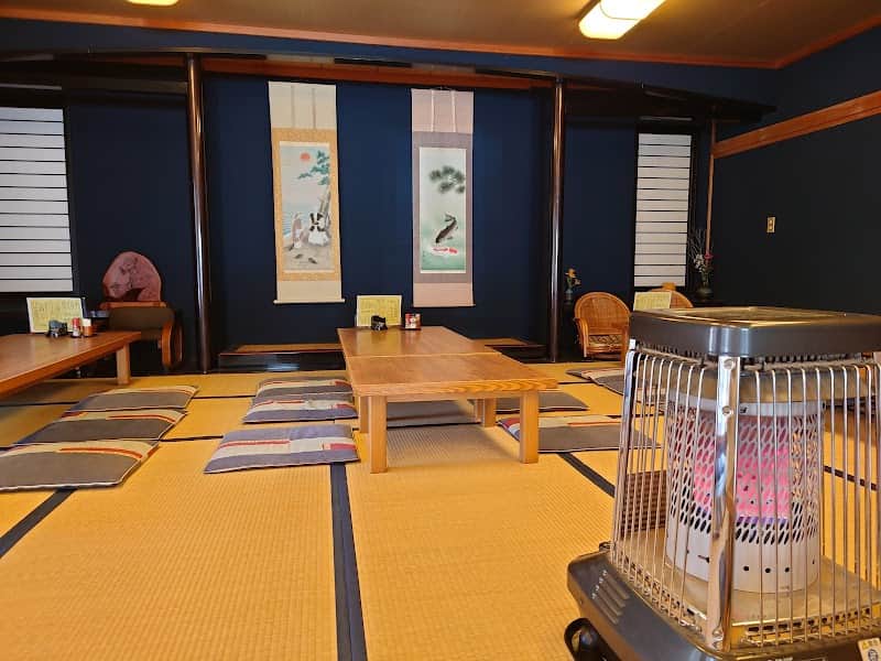 石碾き蕎麦 水舎の店内風景