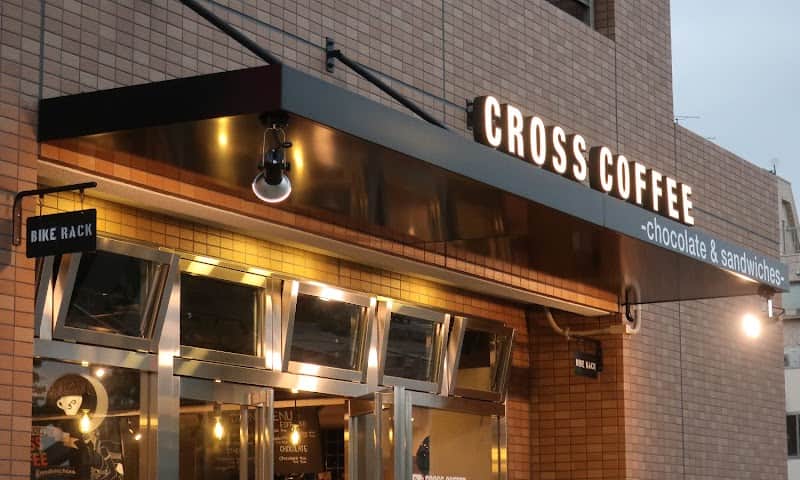 CROSS COFFEEの店内風景
