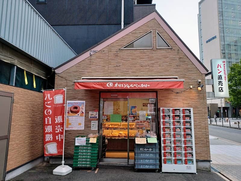 オリエンタルベーカリー 大阪直売店の店内風景