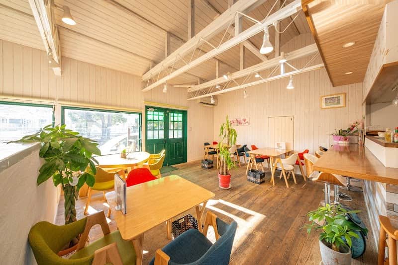 カフェレストラン フルールの店内風景