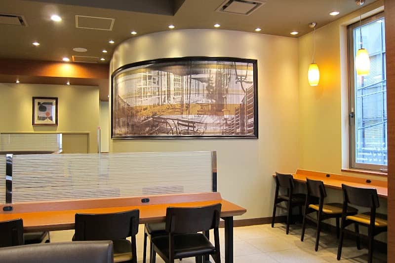 CAFE de CRIE カフェ・ド・クリエ 御徒町駅南口店の店内風景