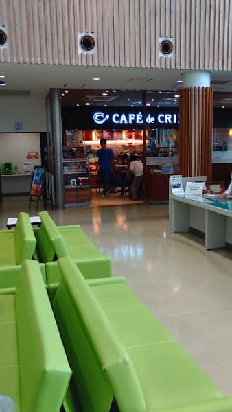 CAFE de CRIE カフェ・ド・クリエ 一宮市立市民病院店の店内風景