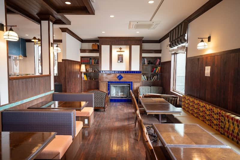 ダイニング・喫茶 Hamilton R ～家族で引き継ぐ洋食屋～の店内風景