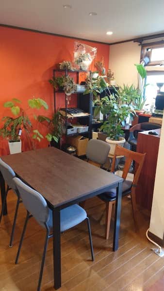 Café Artisan（カフェ アーチザン）の店内風景
