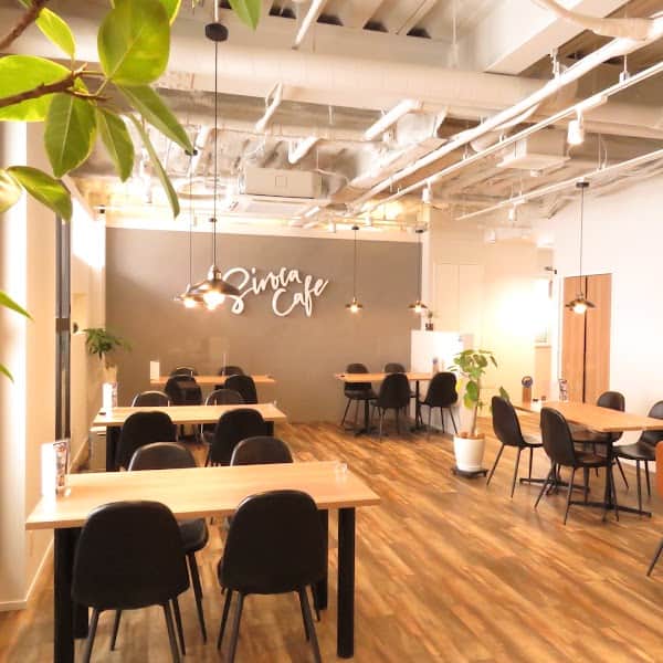 cafe sirocaの店内風景