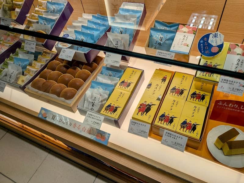 文明堂 東武船橋店の店内風景