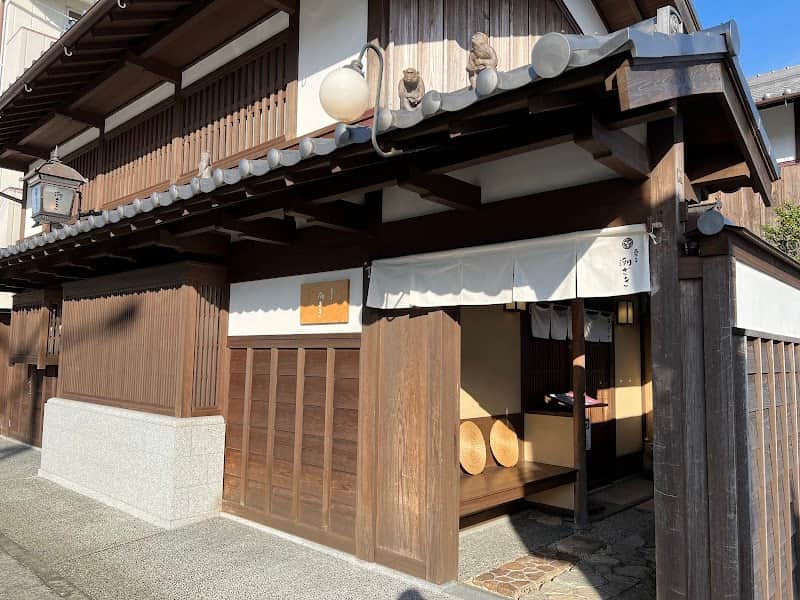 菓子 潮ざきの店内風景