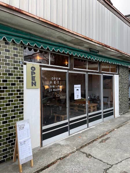 北アルプス焙煎工房 KOHO COFFEEの店内風景