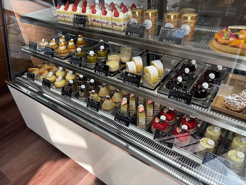 pâtisserie favori (パティスリー ファヴォリ)の店内風景