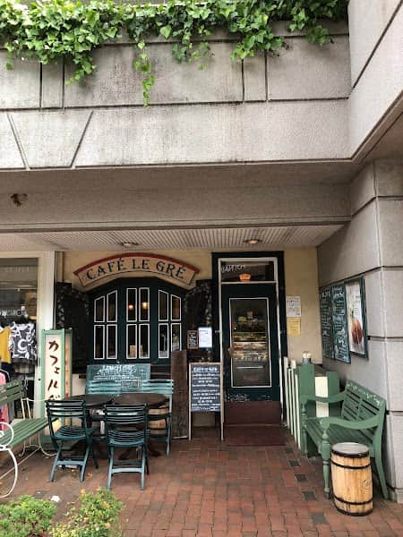 カフェ・ル・グレの店内風景