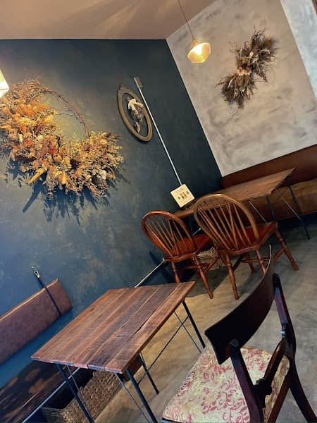 Cafe de mimosaの店内風景
