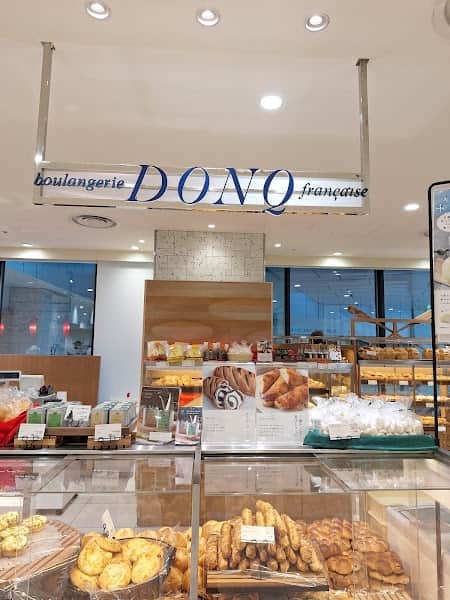 ドンク 阪神梅田本店の店内風景
