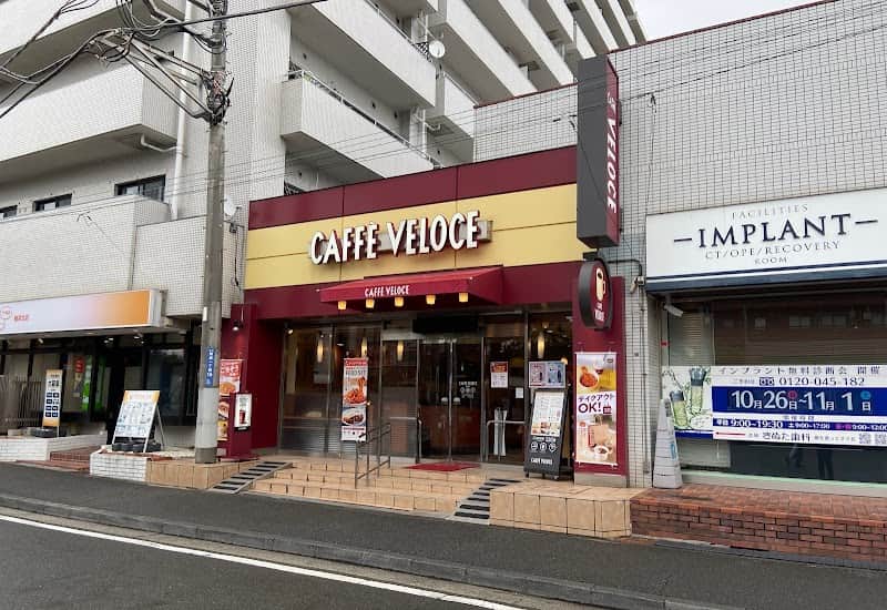 カフェ・ベローチェ 鴨居店の店内風景