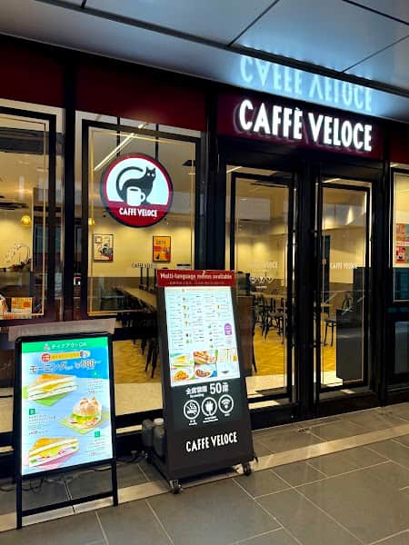 CAFFE VELOCE リンクス梅田店の店内風景