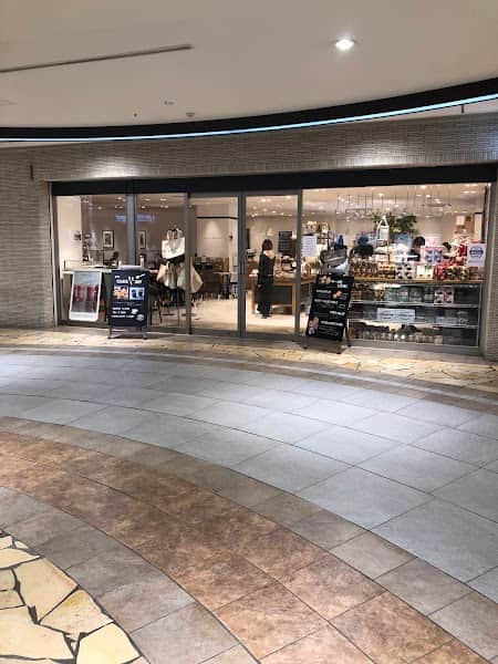 DEAN & DELUCA アミュプラザ博多の店内風景