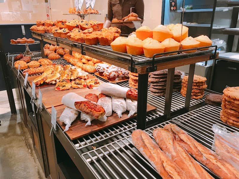 THE CITY BAKERY グランフロント大阪の店内風景