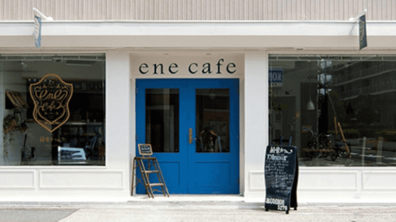 絵音カフェの店内風景