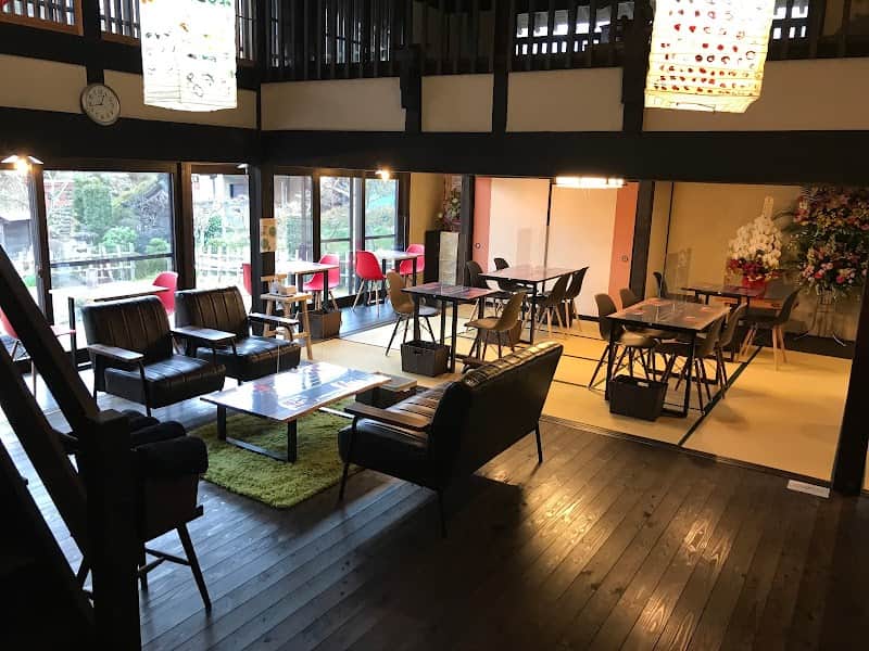 古民家カフェ140 Decorico（デコリコ）の店内風景
