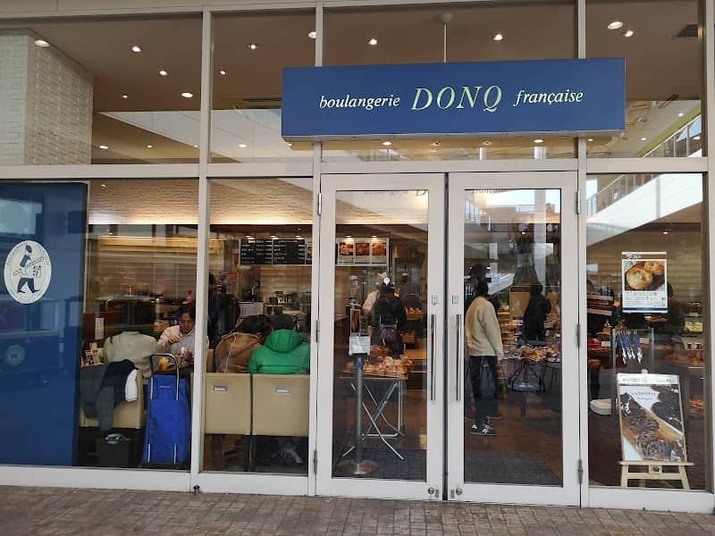 ドンク ららぽーと新三郷店の店内風景