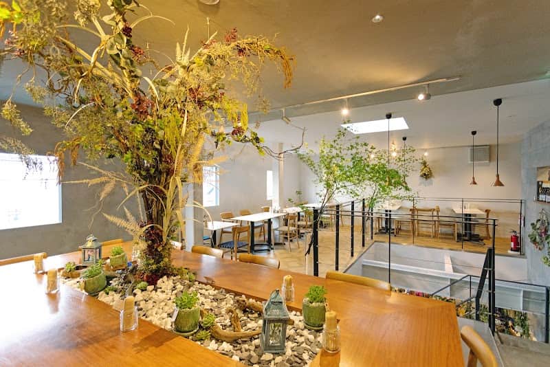 花Lab.Nocturne 横浜元町店の店内風景