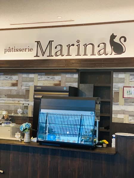 pâtisserie MARINAの店内風景