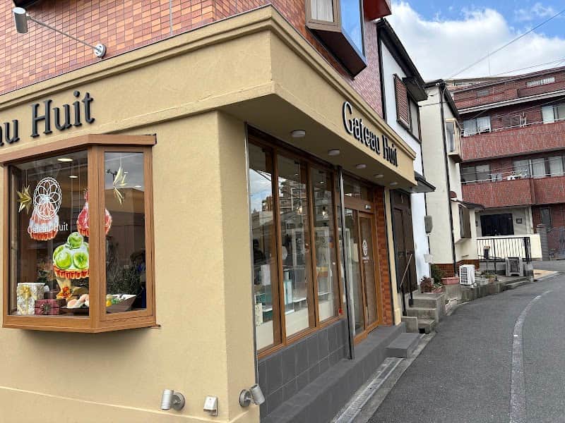 Gateau Huit（ガトーユイット）の店内風景