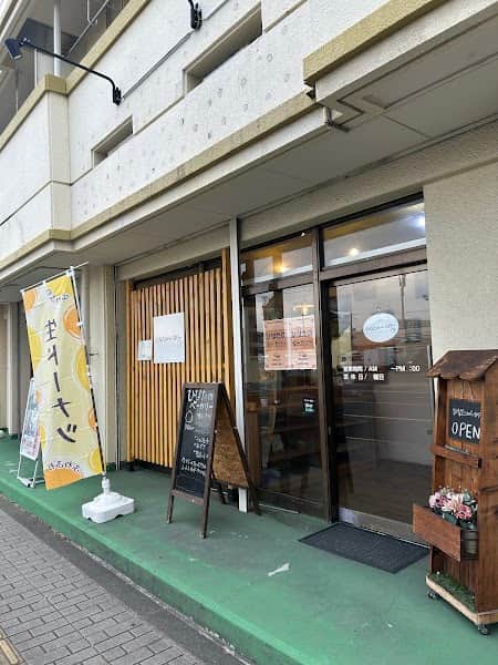 ひなたのベーカリーの店内風景
