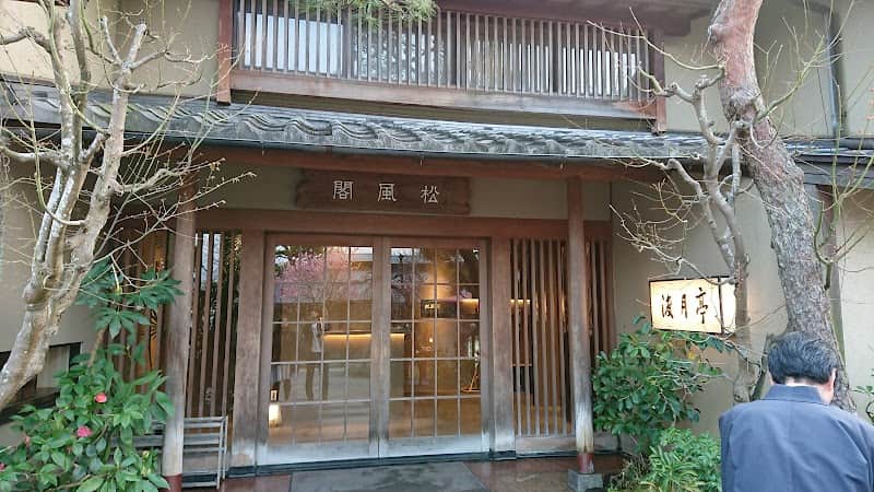 TOGETSU CAFEの店内風景