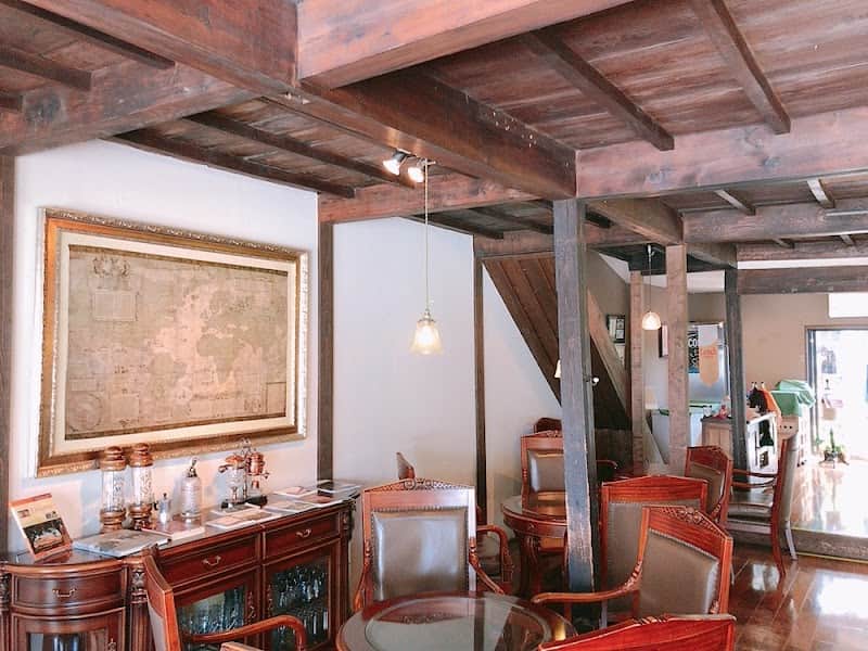 カフェ・ドロームの店内風景
