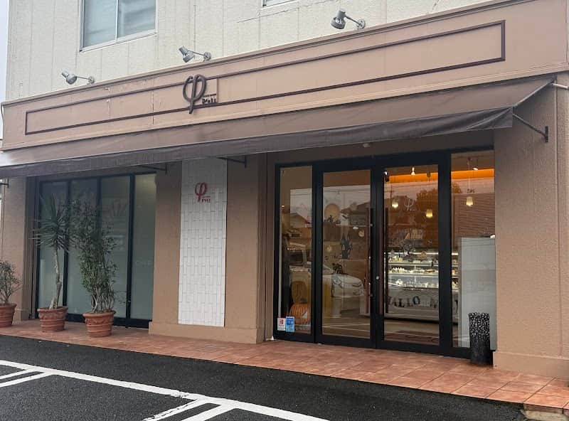 ケーキショップ PHIの店内風景
