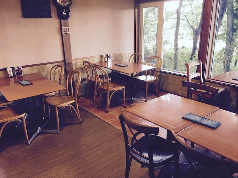 ピザ屋ミンズヤードの店内風景