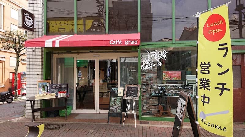 カフェ・グラートの店内風景