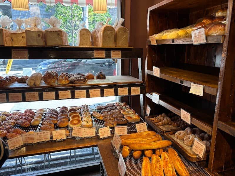 まん福ベーカリーの店内風景
