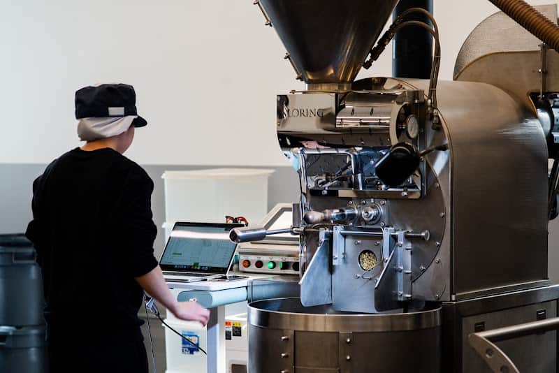 Philocoffea Roasteryの店内風景