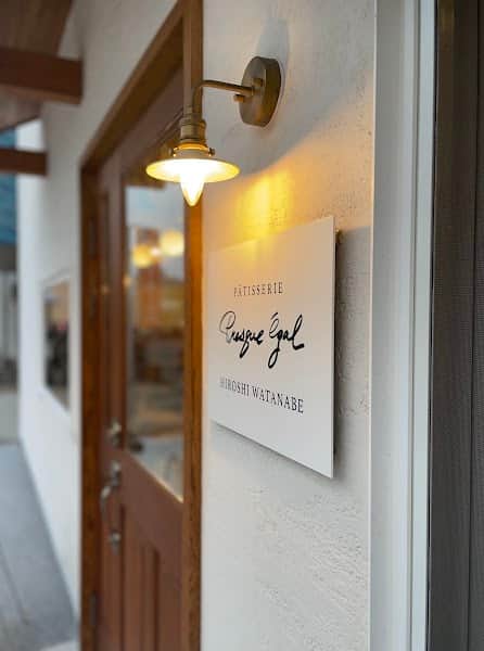Presque égal (プレスク エガル)の店内風景
