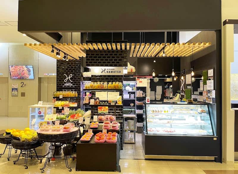 Les Primeurs HAMATSU みらい長崎ココウォーク店の店内風景