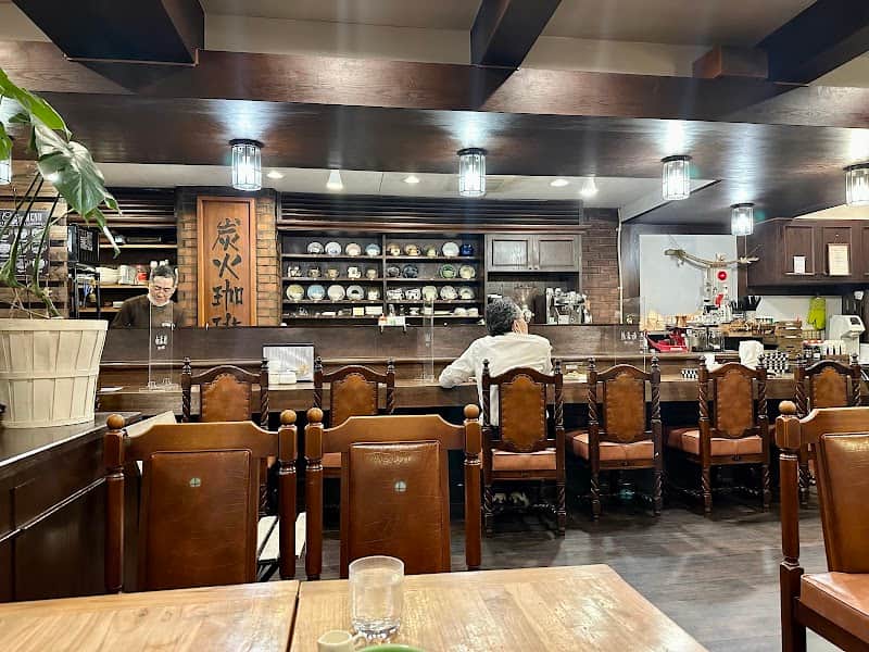 壱番館南行徳店の店内風景