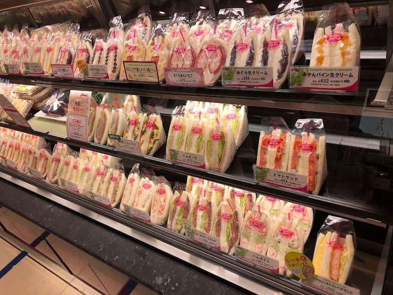 サンドイッチハウスメルヘン東武船橋店の店内風景