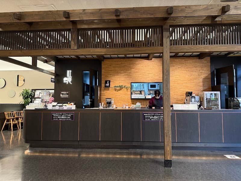 MOA cafe 仙台港本店の店内風景